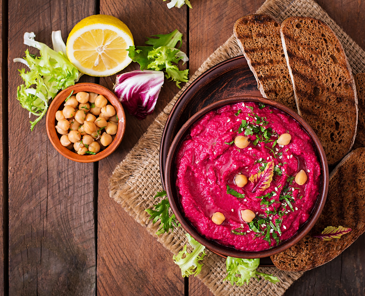 beetroot hummus